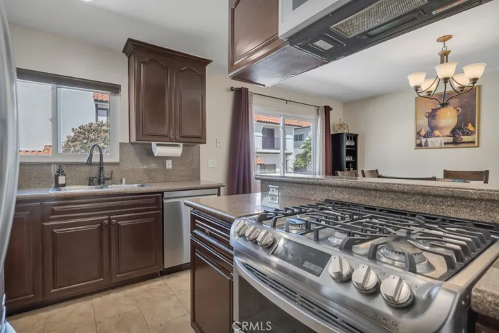 10030 Owensmouth Avenue 59, Chatsworth, California 91311