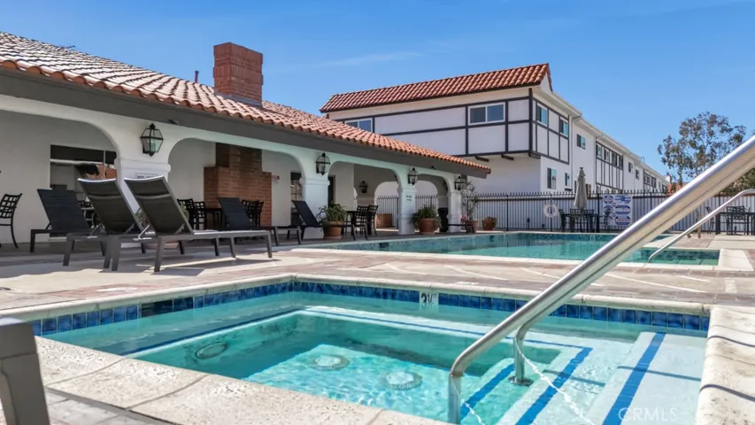 10030 Owensmouth Avenue 59, Chatsworth, California 91311