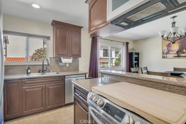 10030 Owensmouth Avenue 59, Chatsworth, California 91311