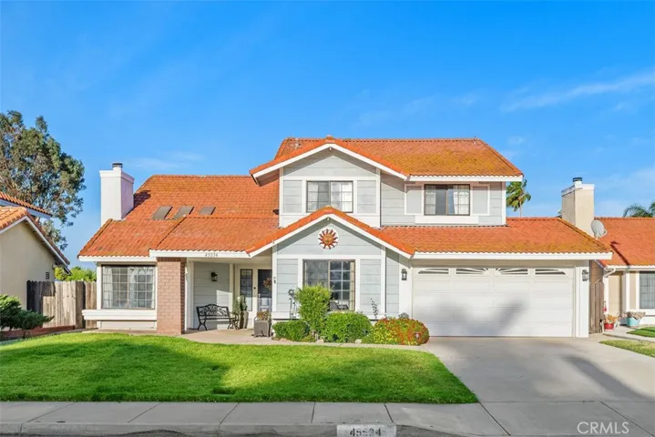  Inviting curb appeal.