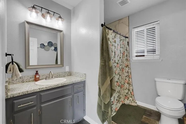 3134 Roosevelt Road, Yuba City, California 95993