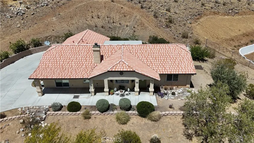 16190 Rancherias Road, Apple Valley, California 92307