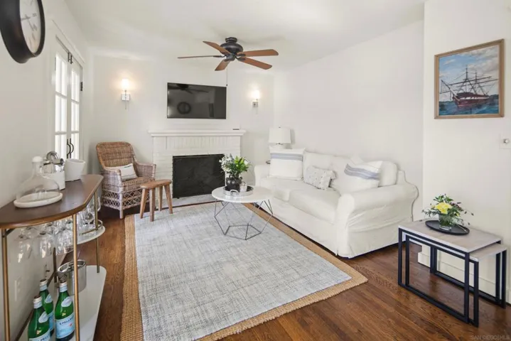 950 Olive Ave, Coronado, California 92118