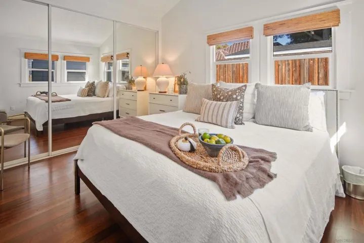 950 Olive Ave, Coronado, California 92118