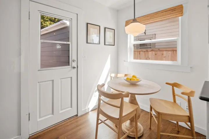 950 Olive Ave, Coronado, California 92118