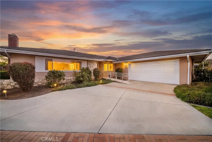 10339 Maybrook, Whittier, California 90603