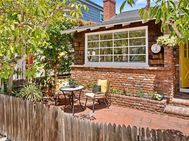 1708 Park Avenue, Newport Beach, California 92662