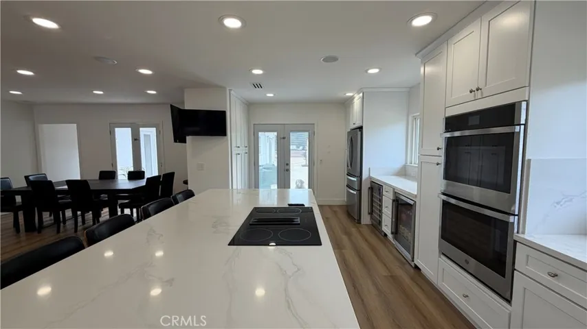 5855 Shirley Avenue, Tarzana, California 91356