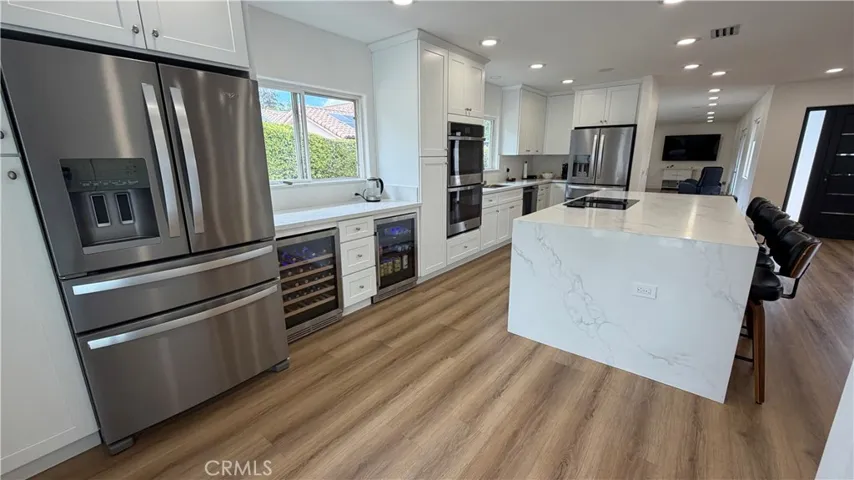 5855 Shirley Avenue, Tarzana, California 91356