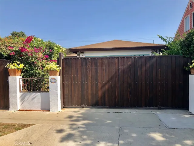 2312 Connor Avenue, Commerce, California 90040