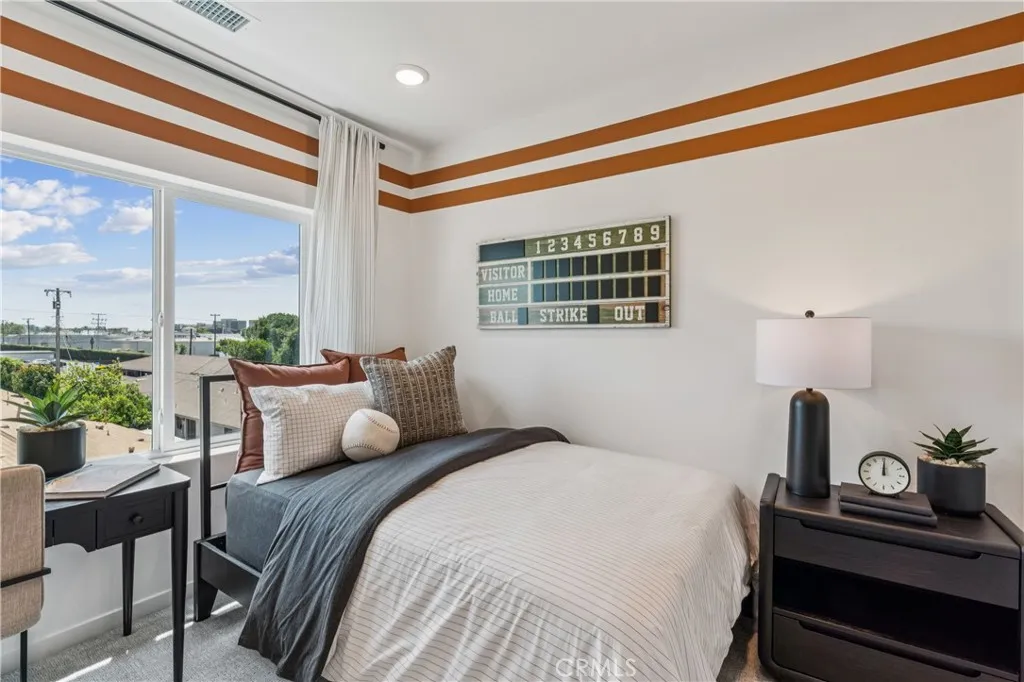 Secondary Bed