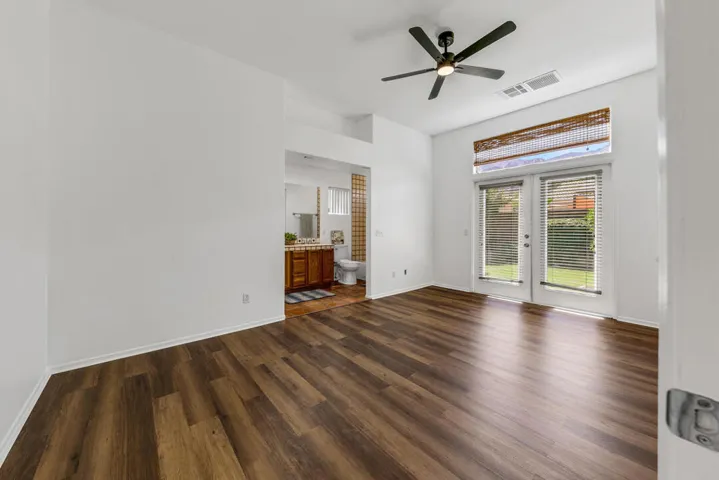 18 MASTER BED MLS