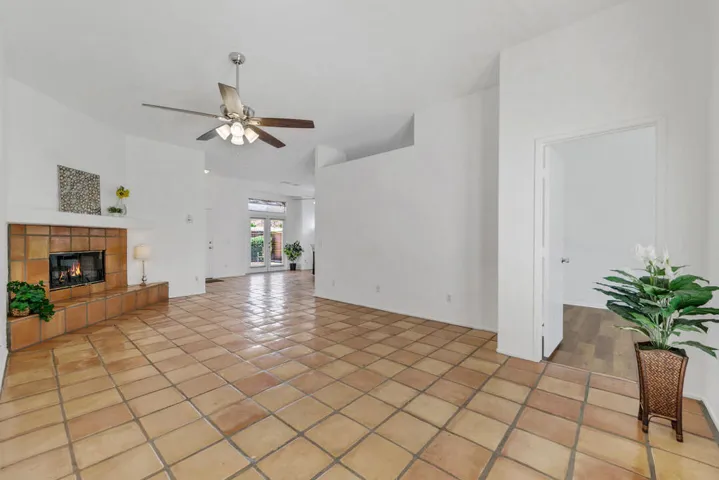 14 LIVING MLS