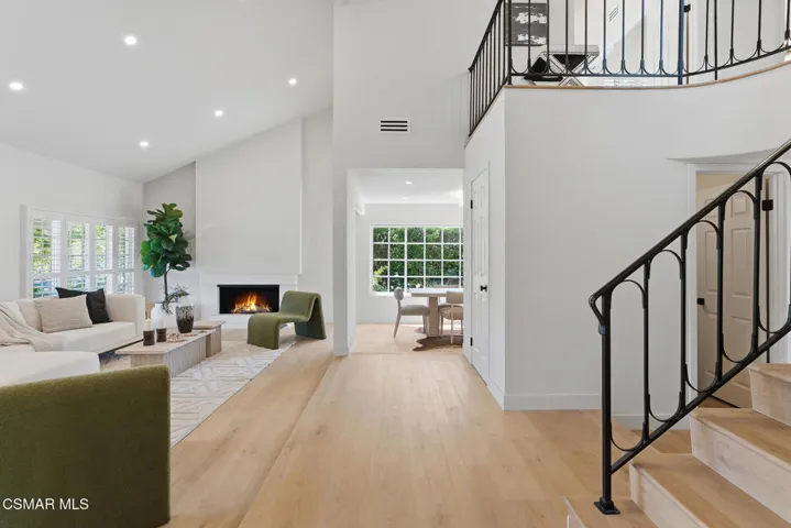 3072 Sierra Dr_13
