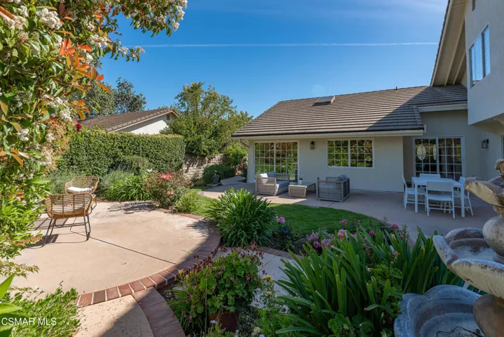 3072 Sierra Dr_63