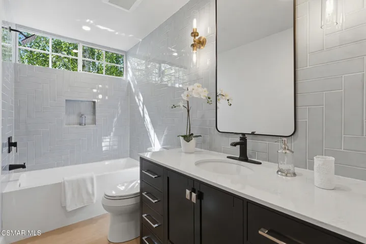 3072 Sierra Dr_77