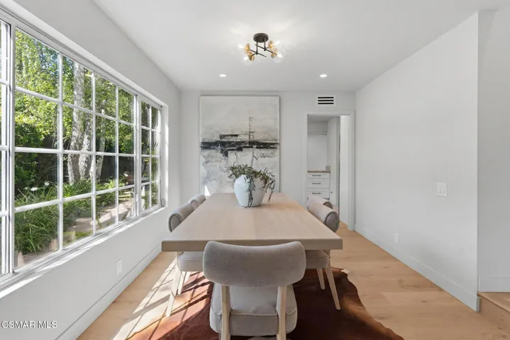 3072 Sierra Dr_21