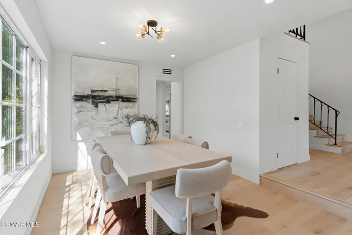 3072 Sierra Dr_20