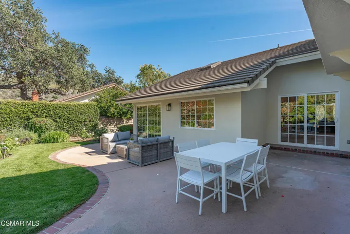 3072 Sierra Dr_53