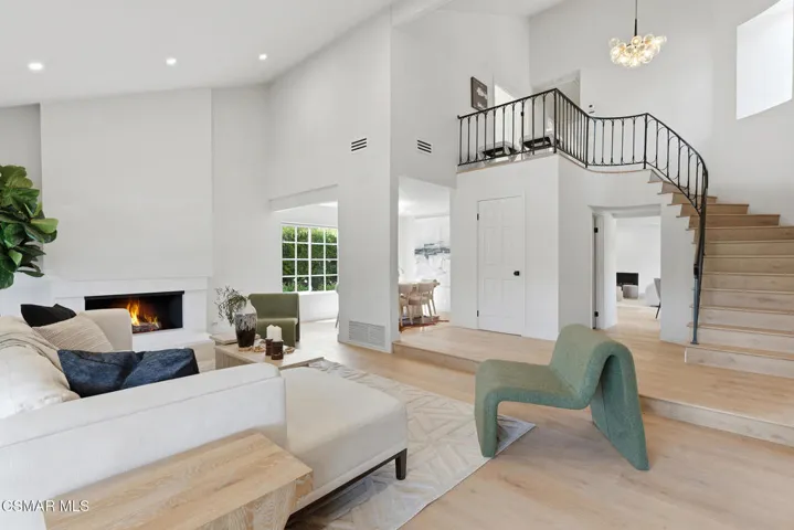 3072 Sierra Dr_15