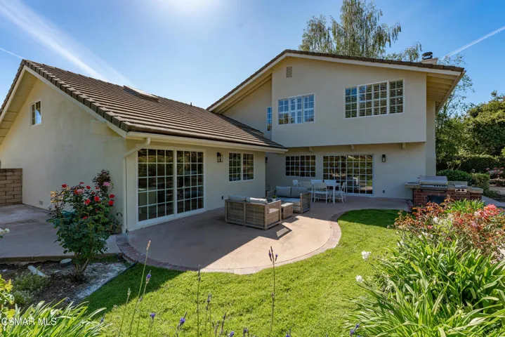 3072 Sierra Dr_59