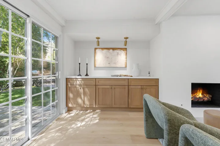 3072 Sierra Dr_40