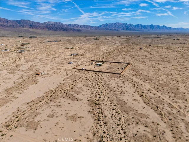 3575 Desert Villa, 29 Palms, California 92277