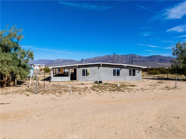 3575 Desert Villa, 29 Palms, California 92277