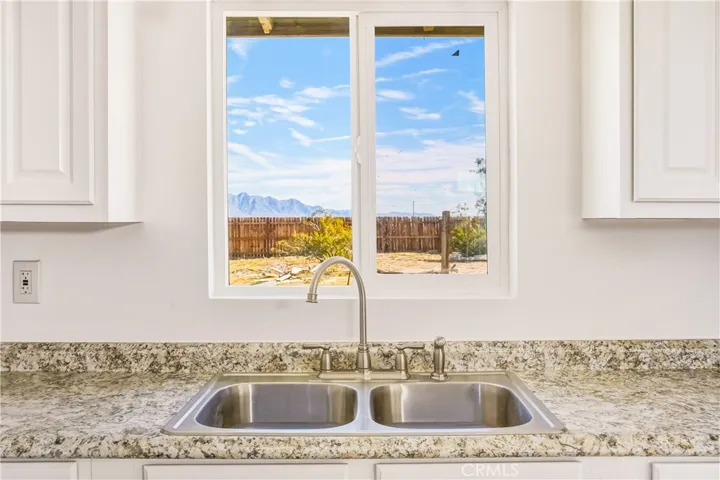 3575 Desert Villa, 29 Palms, California 92277