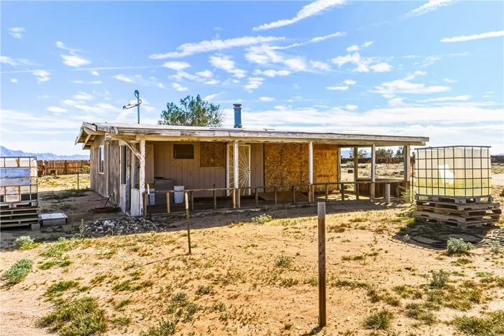 3575 Desert Villa, 29 Palms, California 92277