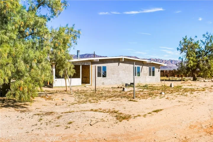 3575 Desert Villa, 29 Palms, California 92277