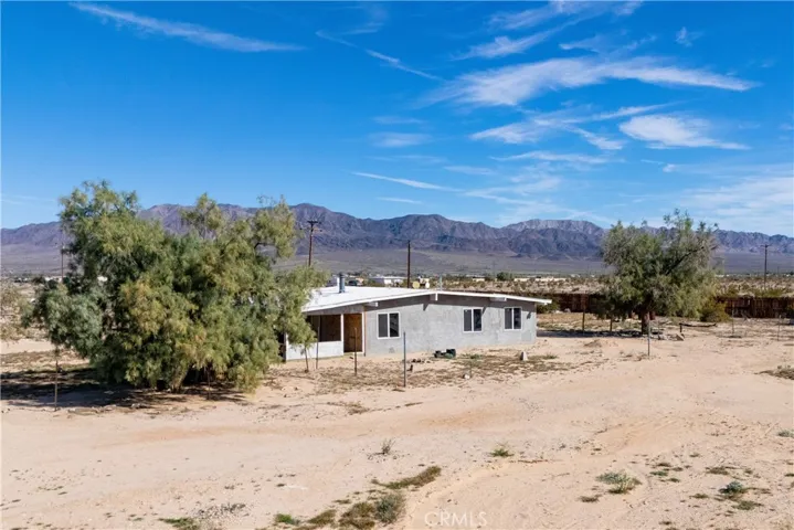 3575 Desert Villa, 29 Palms, California 92277