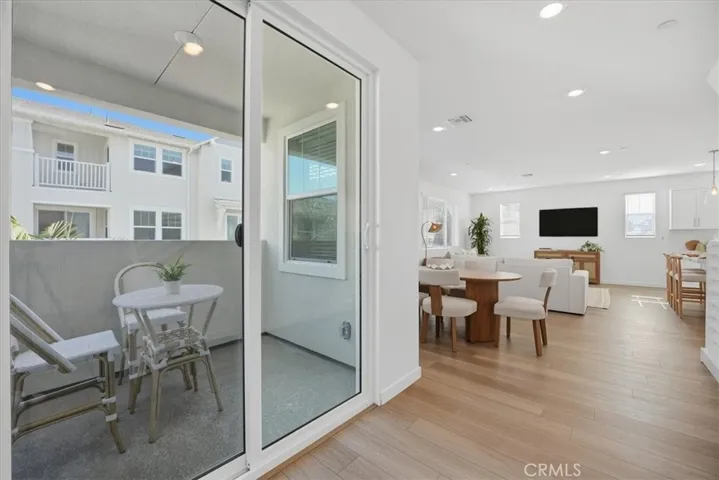 2nd Level Balcony off Dining Area
