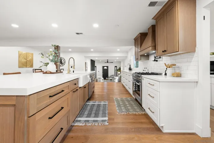 16021 Pomerado, Poway, California 92064
