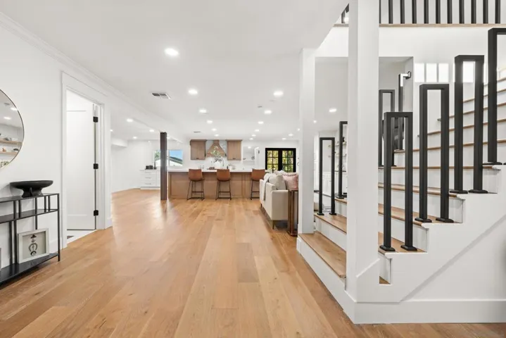 16021 Pomerado, Poway, California 92064