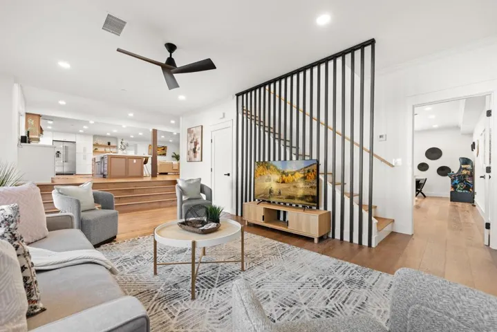16021 Pomerado, Poway, California 92064