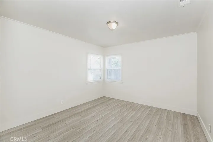 2053 Mayfair Drive E, Fresno, California 93703