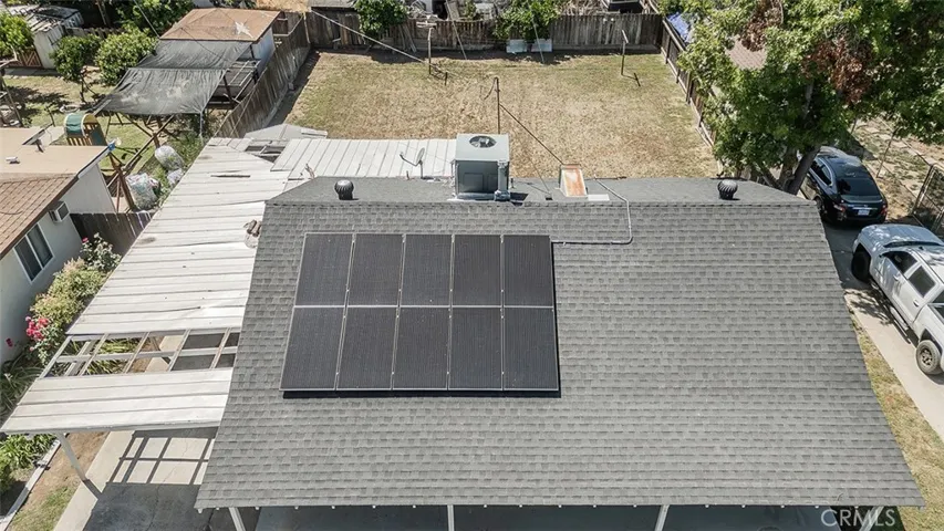 2053 Mayfair Drive E, Fresno, California 93703