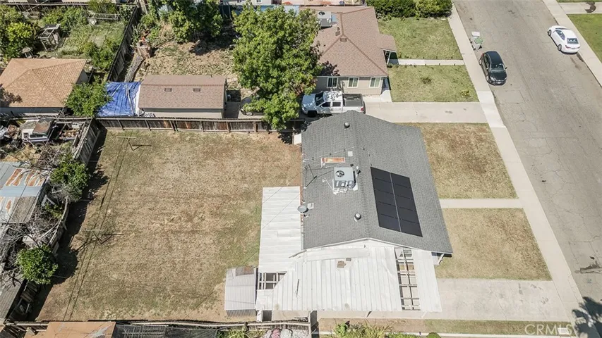 2053 Mayfair Drive E, Fresno, California 93703