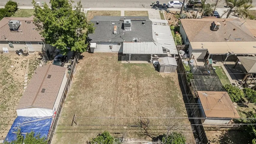 2053 Mayfair Drive E, Fresno, California 93703