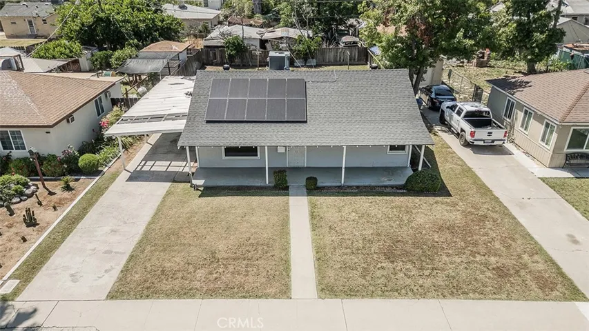 2053 Mayfair Drive E, Fresno, California 93703
