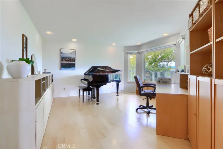 Grand Piano Music Room w/Views --  Den!