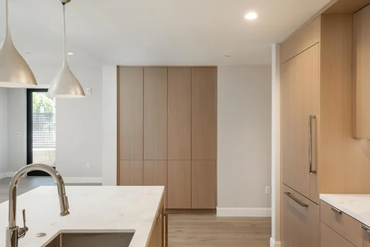450 First 108, Los Altos, California 94022