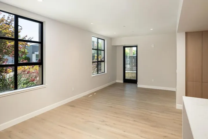 450 First 108, Los Altos, California 94022