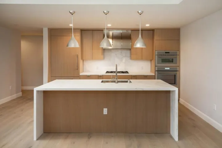 450 First 108, Los Altos, California 94022