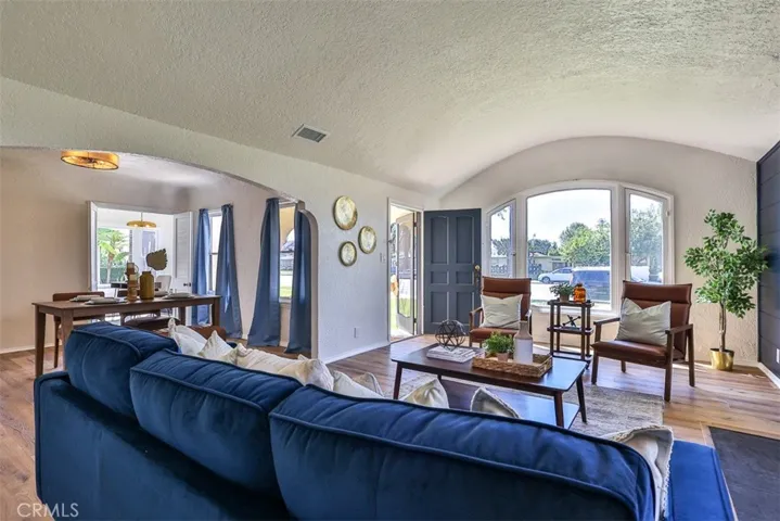 Living Room - Front House
