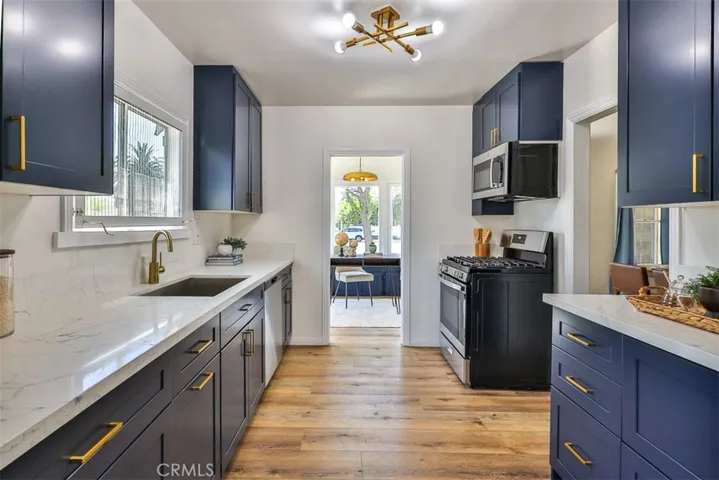 Kitchen - Front House