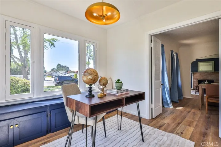Breakfast Room / Office - Front House