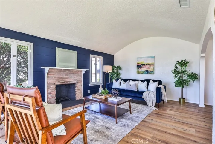 Living Room - Front House