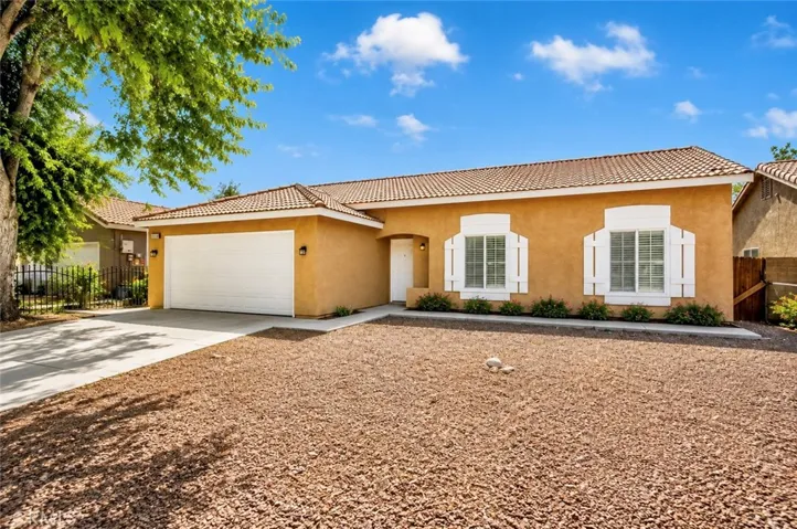 15036 Milford, Adelanto, California 92301